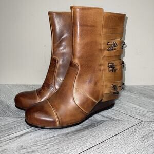 Antelope 582 Topaz Women's Tan Brown Leather Wedge Boot Metal Accents Sz 37 7